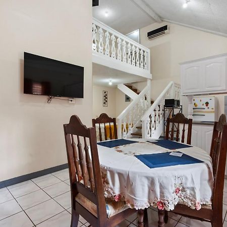 Shaw Park Gem Apt 12D Очо-Риос Экстерьер фото