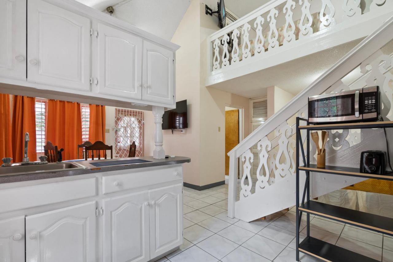Shaw Park Gem Apt 12D Очо-Риос Экстерьер фото